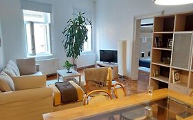 Zagreb Central 2Br + Parking