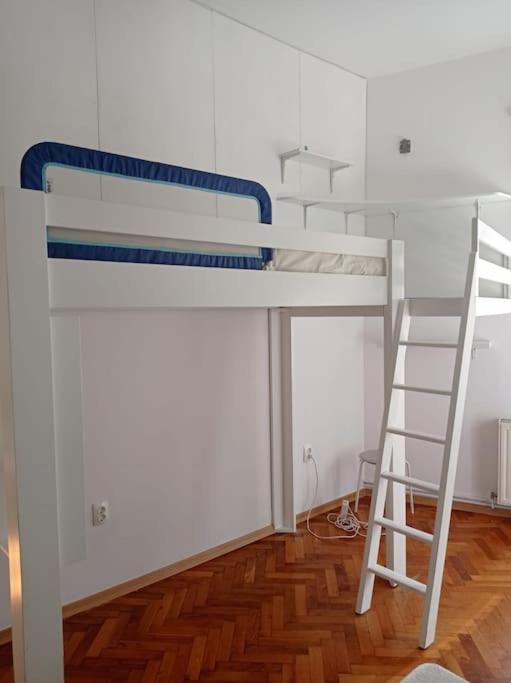 Zagreb Central 2Br + Parking Esterno foto